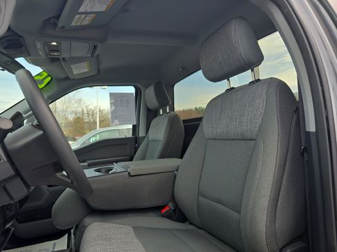 Certified 2025 Ford F350 XLT w/ Snow Plow Prep Package image 13