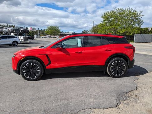 New 2024 Chevrolet Blazer EV RS RWD image 9