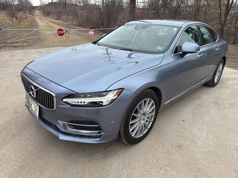 Used 2017 Volvo S90 T6 Inscription w/ Vision Package image 20