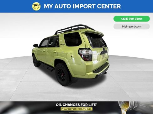 Used 2022 Toyota 4Runner TRD Pro AWD/4WD image 4