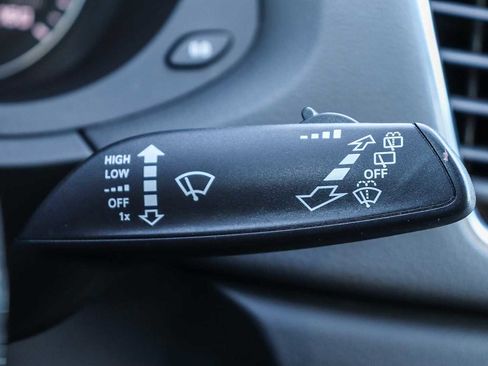 Used 2018 Audi Q3 2.0T Premium Plus w/ Premium Plus Package image 35