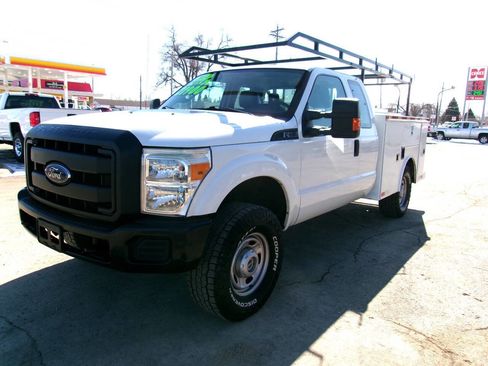 Used 2014 Ford F350 XL image 4
