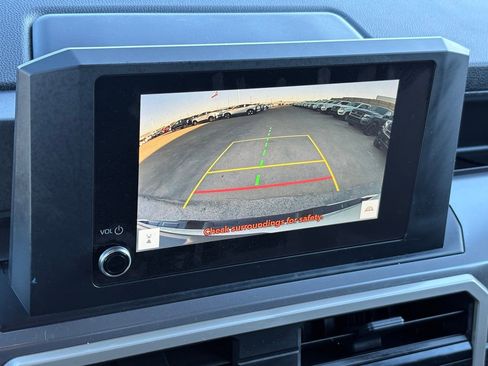 Used 2025 Toyota Tacoma SR5 image 27