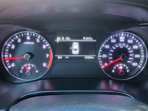 Used 2023 Kia Forte GT image 27