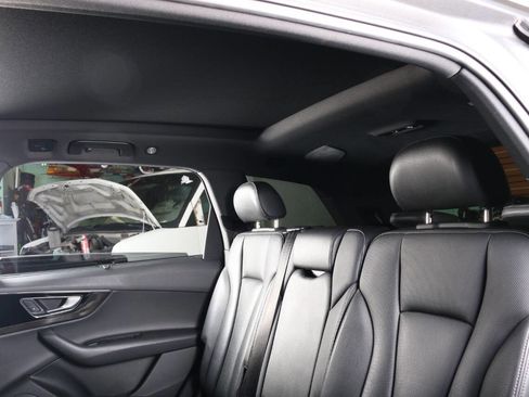 Used 2018 Audi Q7 3.0T Prestige w/ Prestige Package image 29