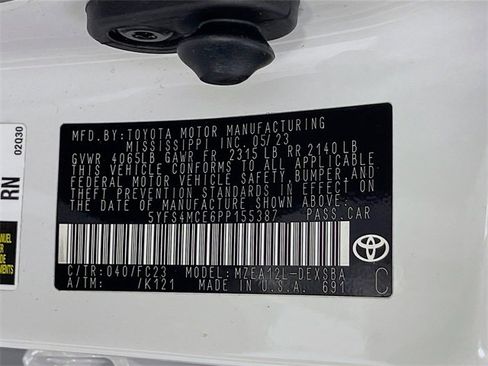 Used 2023 Toyota Corolla SE image 32