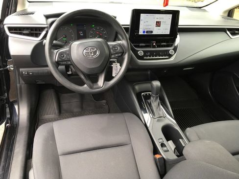 Used 2024 Toyota Corolla LE FWD image 21