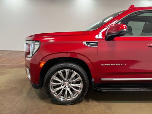 Used 2023 GMC Yukon Denali AWD/4WD image 38