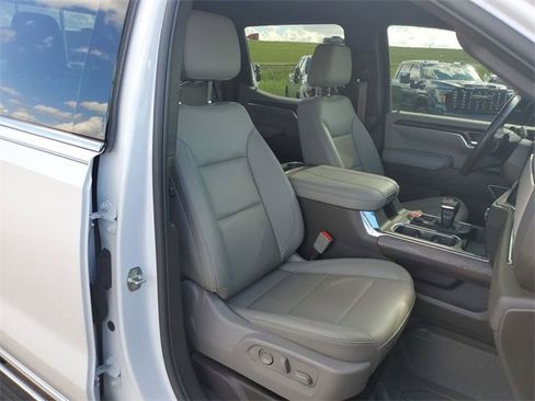 Certified 2023 GMC Sierra 1500 SLT image 28