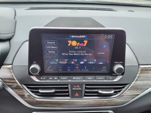 Used 2021 Nissan Altima 2.5 SL AWD/4WD image 17