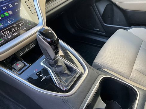 Certified 2024 Subaru Outback Limited image 34