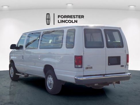 Used 2001 Ford E-350 and Econoline 350 XL image 5