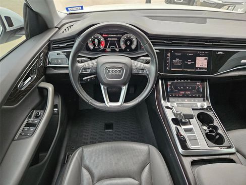 Used 2021 Audi Q8 Premium Plus w/ Premium Plus Package AWD/4WD image 12