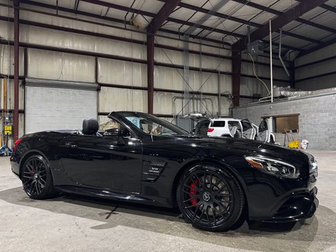 Used 2017 Mercedes-Benz SL 63 AMG image 13