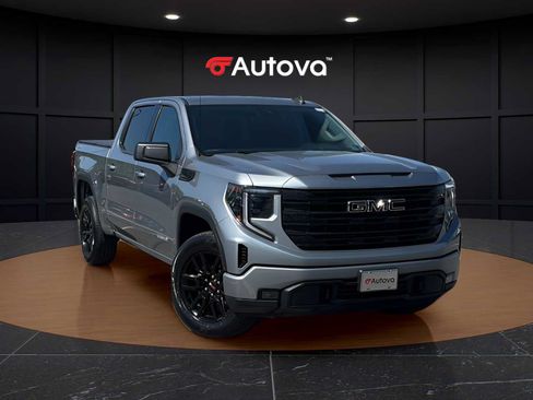 Used 2023 GMC Sierra 1500 Elevation AWD/4WD image 7