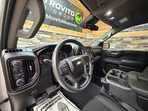 Used 2022 Chevrolet Silverado 1500 Custom w/ LPO, Dark Essentials Package AWD/4WD image 12