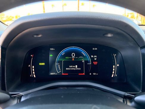 Used 2025 Toyota Camry LE FWD image 27