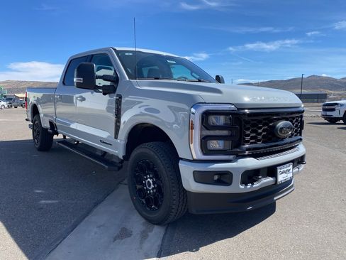 New 2026 Ford F350 XLT w/ XLT Premium Package image 16