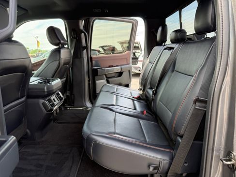 Used 2021 Ford F150 Lariat AWD/4WD image 31
