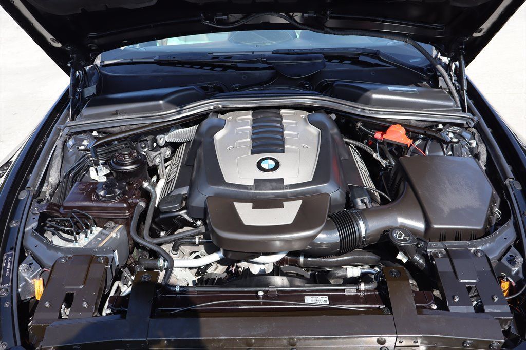 Used 2010 BMW 650i Convertible RWD image 46