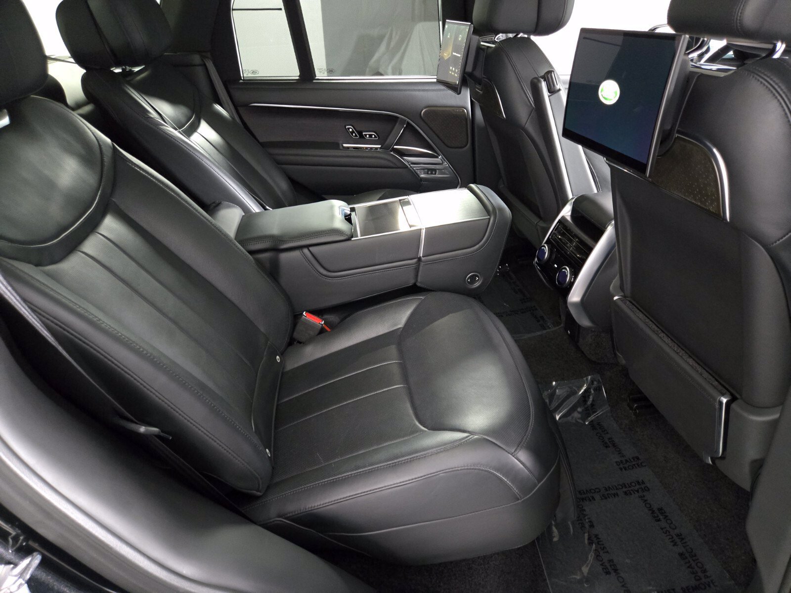 Used 2022 Land Rover Range Rover First Edition AWD/4WD image 19