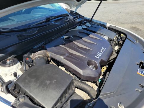 Used 2017 Chevrolet Impala LT image 39