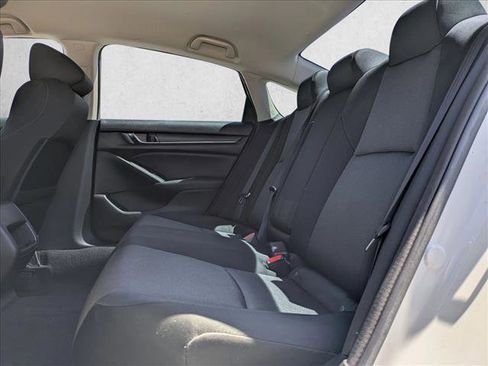 Used 2021 Honda Accord LX image 17