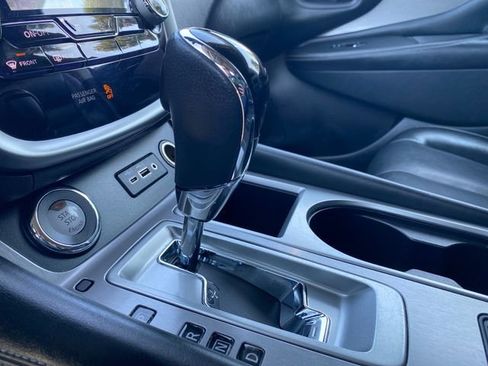 Used 2023 Nissan Murano SL image 30