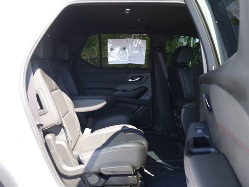 Certified 2023 Chevrolet Traverse RS w/ LPO, Floor Liner Package image 48