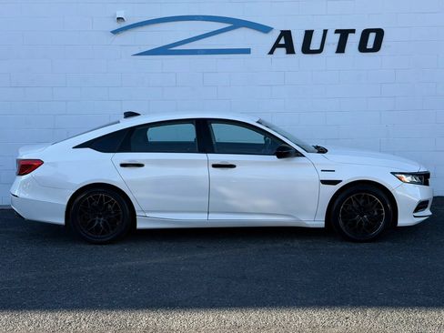 Used 2020 Honda Accord Hybrid image 6