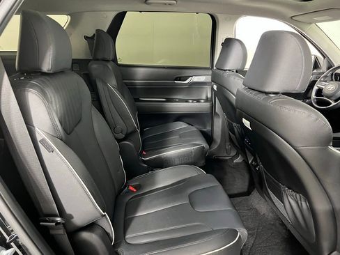 Used 2024 Hyundai Palisade Limited image 33