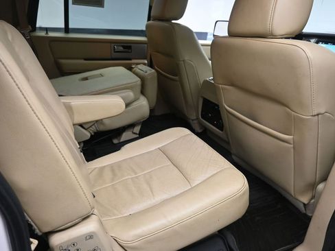 Used 2016 Ford Expedition EL Limited w/ Equipment Group 301A RWD image 25