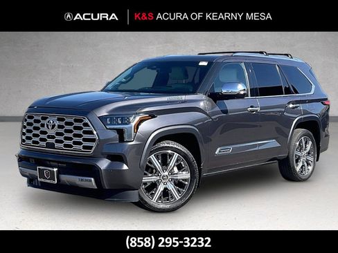 Used 2023 Toyota Sequoia Capstone image 1