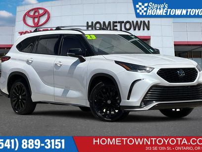 Used 2023 Toyota Highlander XSE