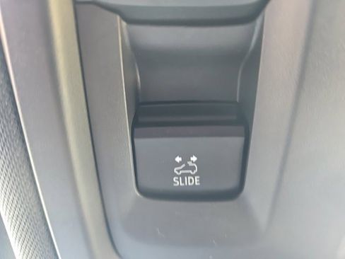 Used 2024 Chevrolet Tahoe Premier w/ Premium Package image 46