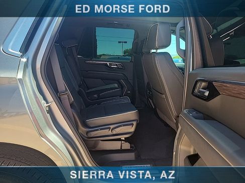 Used 2025 Chevrolet Tahoe Premier w/ Sun And Tow Package AWD/4WD image 19