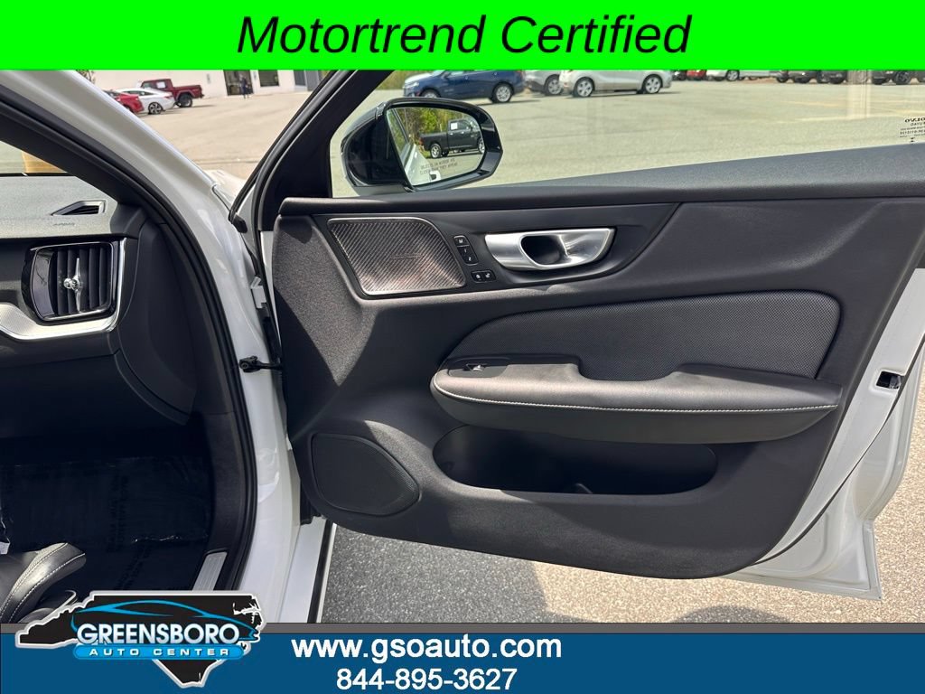 Used 2024 Volvo S60 B5 Plus FWD image 21