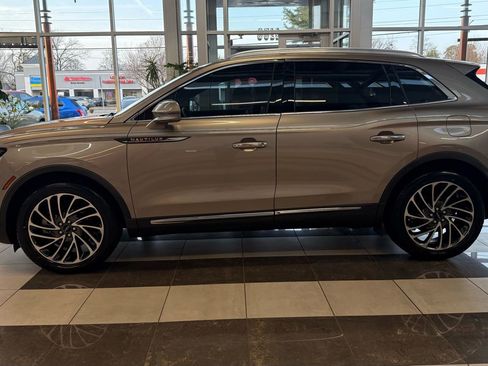 Used 2020 Lincoln Nautilus Reserve w/ Cargo Utility Package image 6