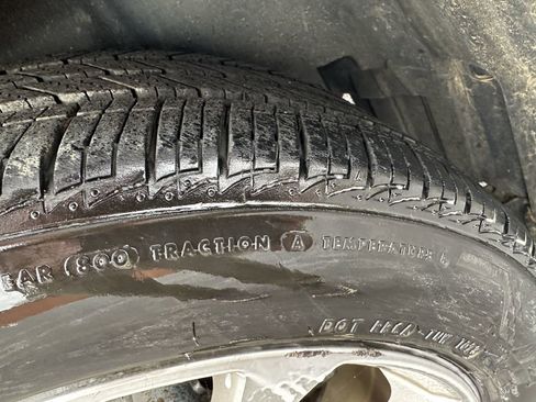 Used 2014 Subaru Legacy 2.5i Limited image 7