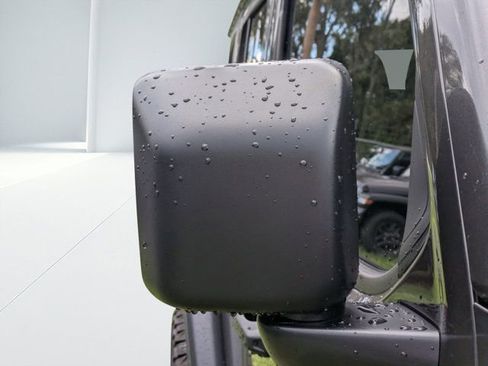 New 2025 Jeep Wrangler Rubicon w/ XTREMEE 35" Tire Package image 10