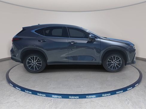 Used 2024 Lexus NX 250 FWD w/ Towing Package (2000 Lbs) image 6