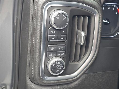 Used 2019 GMC Sierra 1500 SLT w/ SLT Premium Package image 13