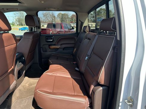 Used 2017 Chevrolet Silverado 2500 High Country w/ Duramax Plus Package image 12