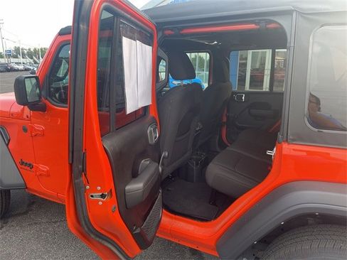 Used 2023 Jeep Wrangler Sport image 16