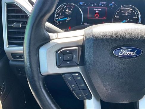 Used 2022 Ford F250 Lariat w/ Black Appearance Package AWD/4WD image 12