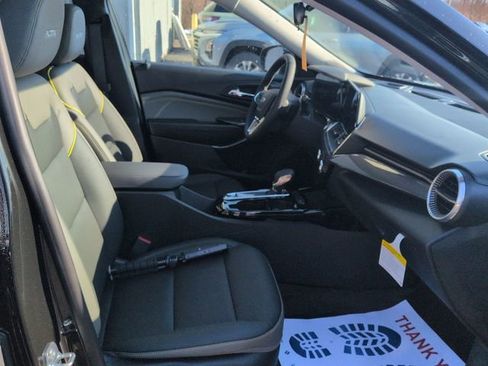New 2026 Chevrolet Trax ACTIV w/ Driver Confidence Package image 27