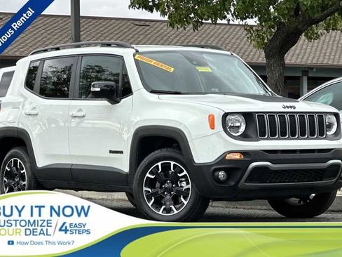 Used 2023 Jeep Renegade Latitude image 1