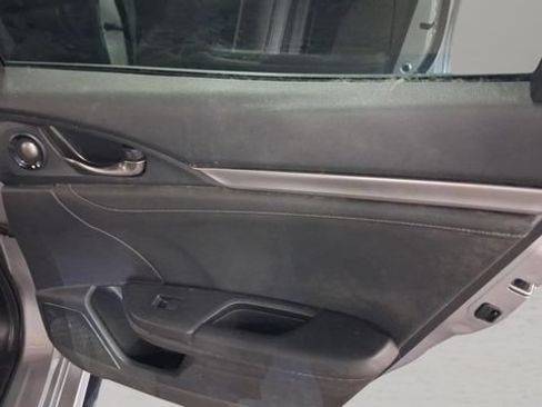 Used 2018 Honda Civic Sport Touring image 16