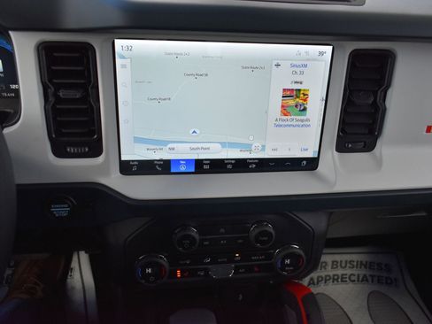 New 2025 Ford Bronco Heritage Edition image 23