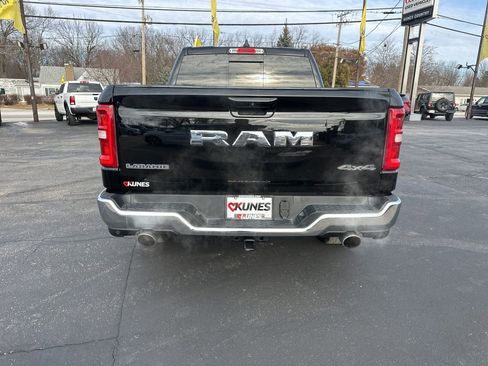 Used 2025 RAM 1500 Laramie image 11